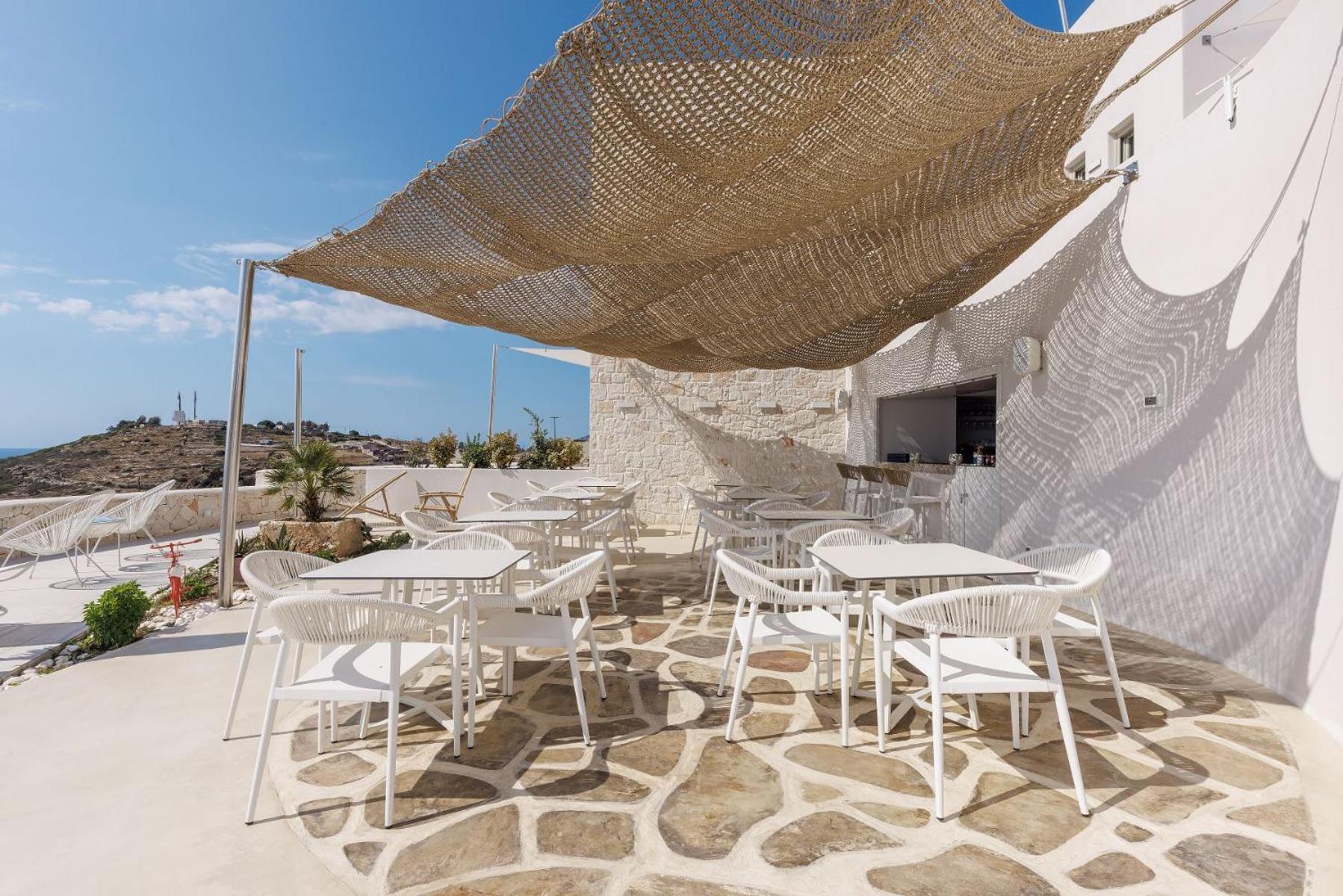 Anemolethe Aparthotel Kimolos Exterior photo